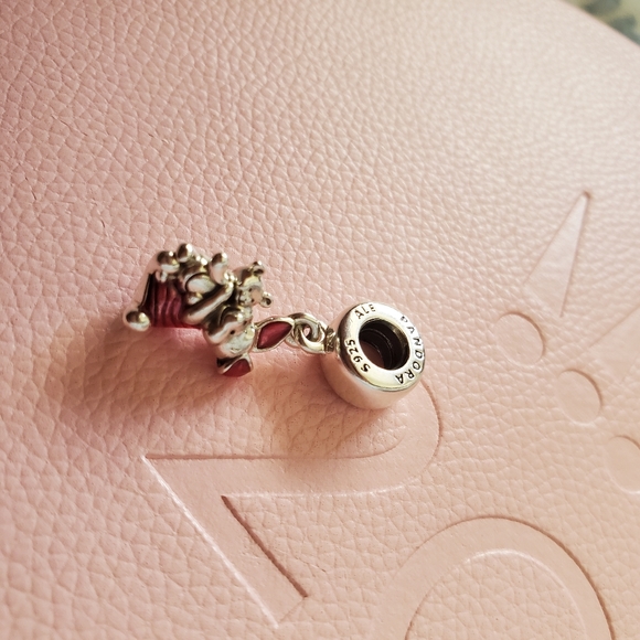 Pandora Piglet Charm SOLD - Picture 4 of 4